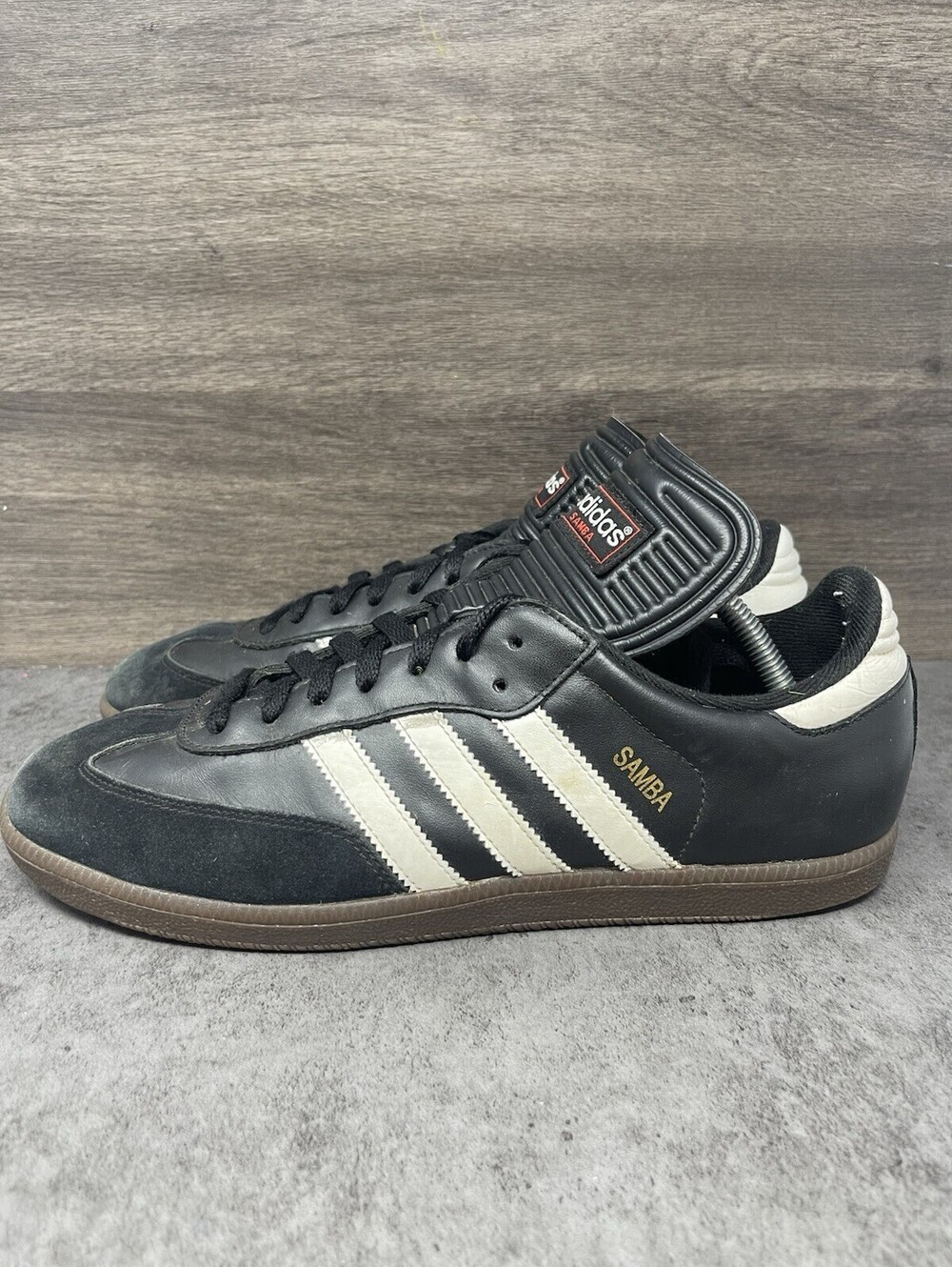 Adidas Samba Classic Mens Size 9.5 Indoor Soccer Shoes Black White Gum 034563